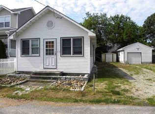 228 W Pacific Ave, Villas, NJ 08251
