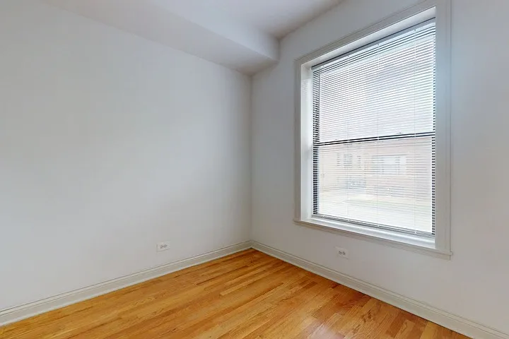 5400-5406 S. Maryland Avenue — Photo 11