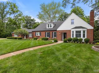 5 Laymont Ct, Saint Louis, MO 63117