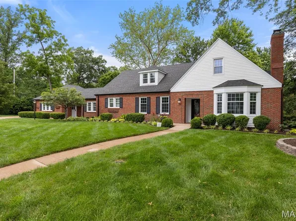 5 Laymont Ct, Saint Louis, MO 63117