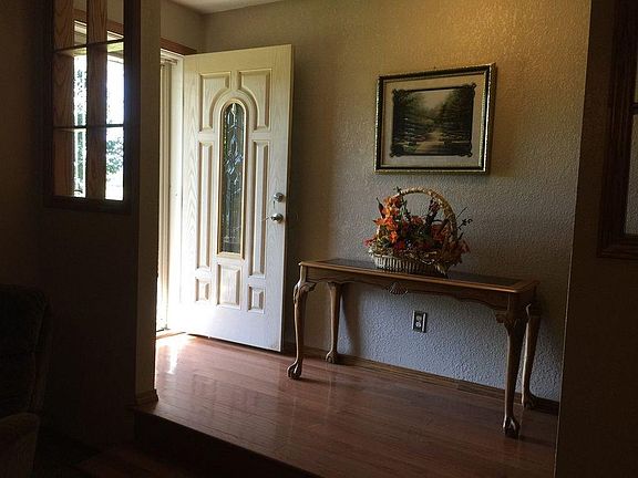 3rd image of 3843 Sweet Gum Ln