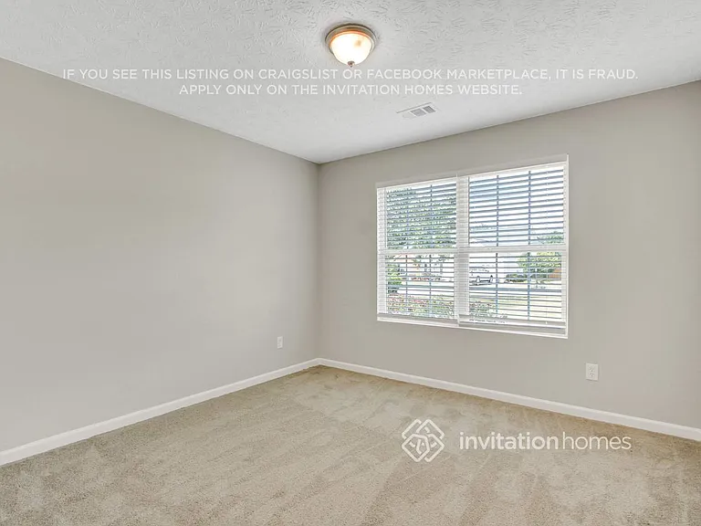 4035 Hollow Spring Trl — Photo 15