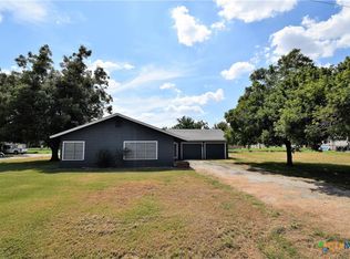 46 Garcitas St, Vanderbilt, TX 77991