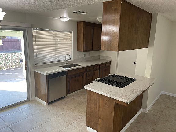Kitchen with Quartz countertops