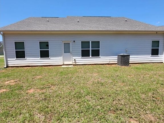 2nd image of 3533 Bridgewood Dr