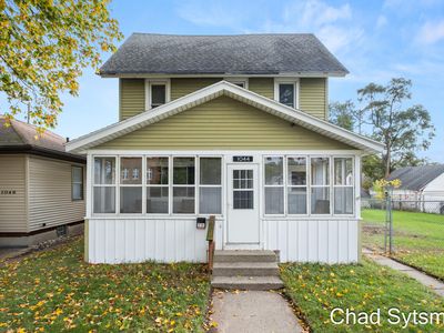 1044 Van Buren Ave NW, Grand Rapids, MI, 49504
