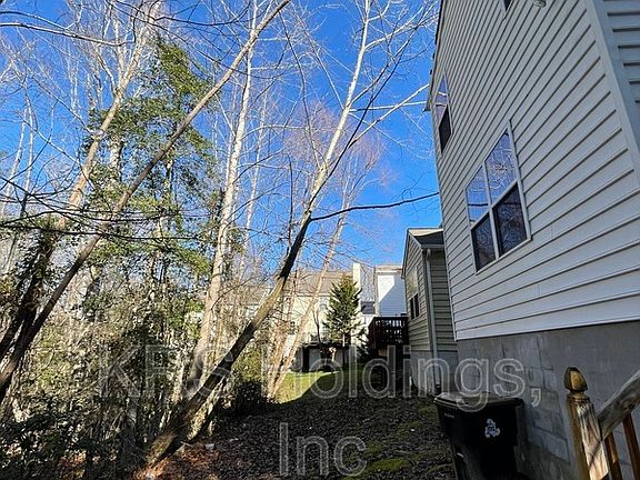 5th image of 861 Sugarloaf Run
