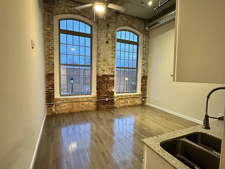 Bellevue Mill — Photo 14