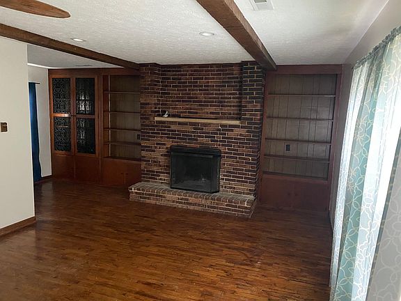 2nd image of 274 S 1st St