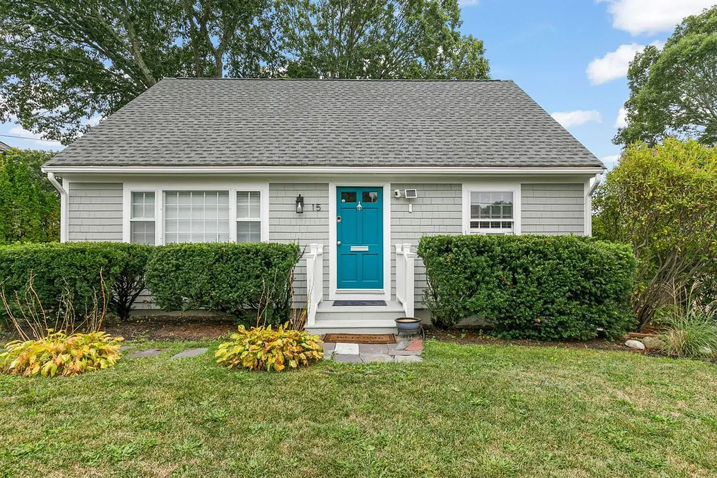 4 bed, 1152 sqft, $3,200 — Photo 1