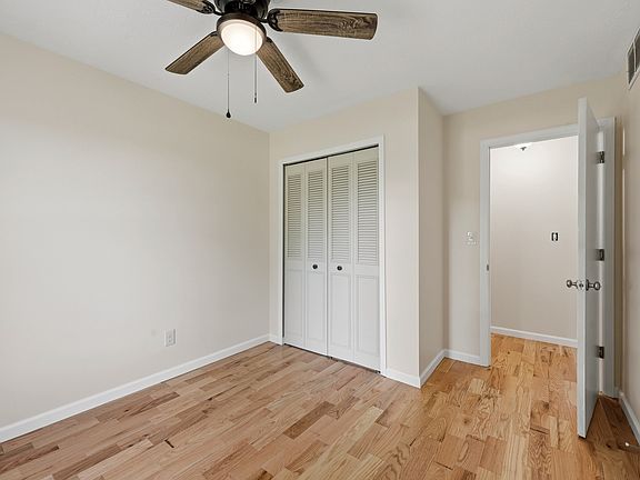 5th image of 403 Wash Rd