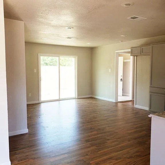 4527 Norris Valley Dr — Photo 4