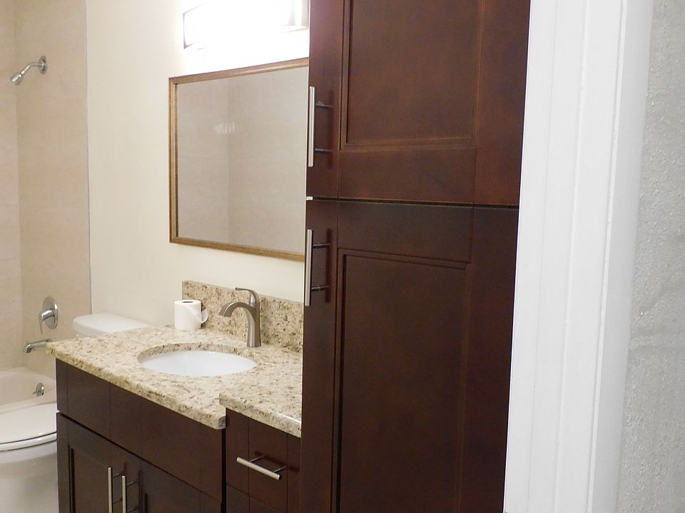1st image of 4091 SE 22nd Ave APT A