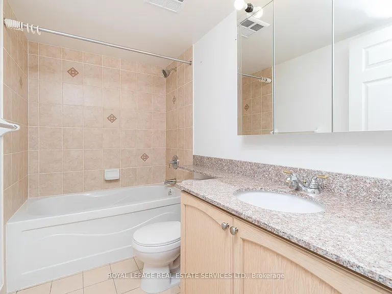 4850 Glen Erin Dr #704 — Photo 17