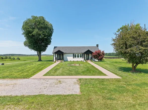 1470 State Route 93 N, Kuttawa, KY 42055