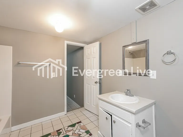 4428 Cary Dr — Photo 13