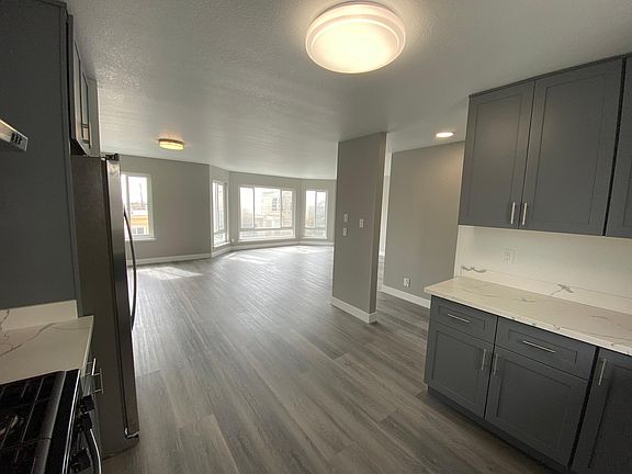 3rd image of 1666 48th Ave APT B
