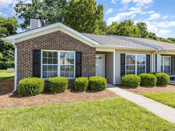 601 Chesapeake Ln, Archdale, NC 27263