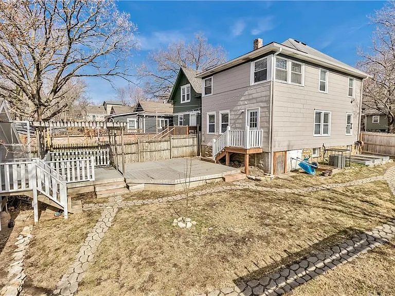 4244 Holmes St — Photo 5