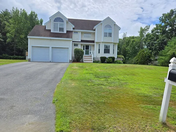 4 Jennifer Dr, Pelham, NH 03076