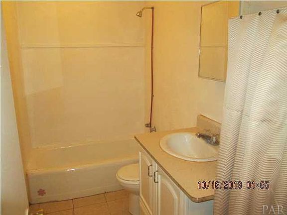 5th image of 322 Richmond St #A