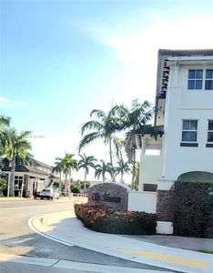 8900 NW 97th Ave APT 211, Doral, FL, 33178