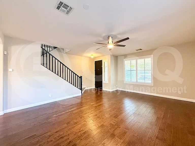 14581 W Banff Ln — Photo 3