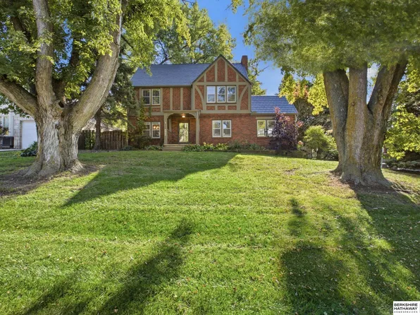 5315 Blondo St, Omaha, NE 68104