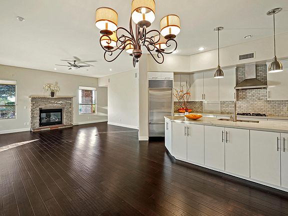 5th image of 11837 E Larkspur Dr