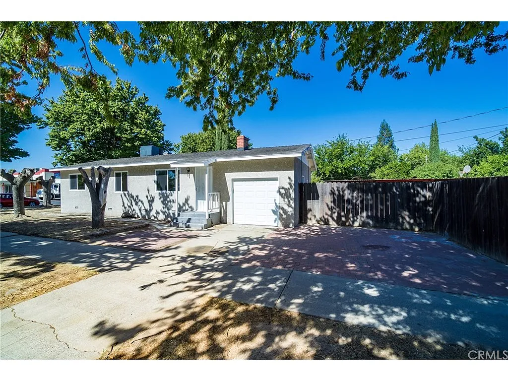 913 South St photo 1