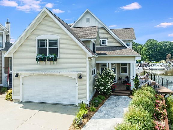 4th image of 410 River Island Dr
