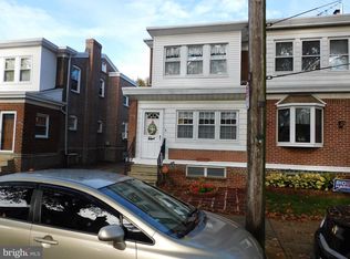 7036 Walker St, Philadelphia, PA 19135