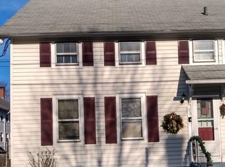 30 Border St #30, Whitinsville, MA 01588