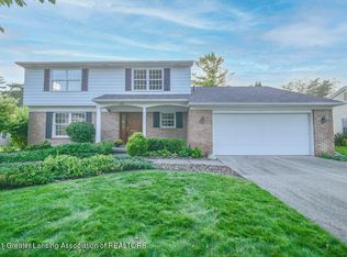 2619 Springdale Dr, Lansing, MI 48906