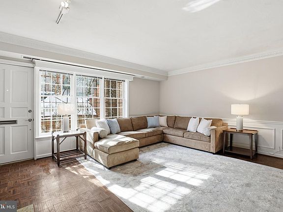 5th image of 1755 Q St NW APT A