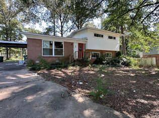 3 Regency Ct, Little Rock, AR 72209