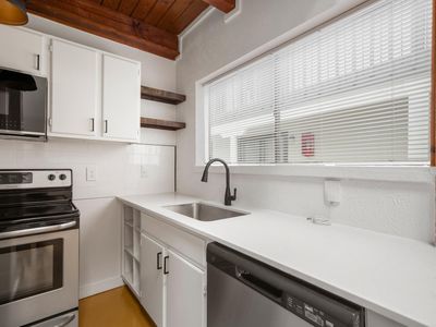 4205 Speedway #202, Austin, TX, 78751