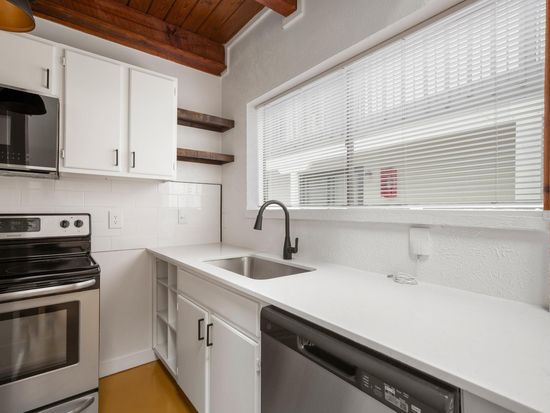 4205 Speedway #202, Austin, TX 78751