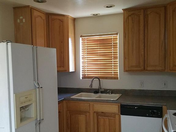 5th image of 8702 N 35th Dr
