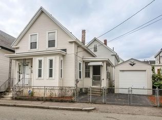 49 Kinsman St, Lowell, MA 01852