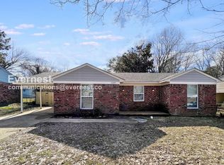 2645 Eastbrook Dr, Horn Lake, MS 38637