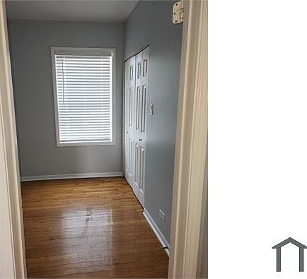 3rd image of 7926 S Luella Ave #3A