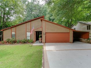 1347 Indian Way, Lilburn, GA 30047