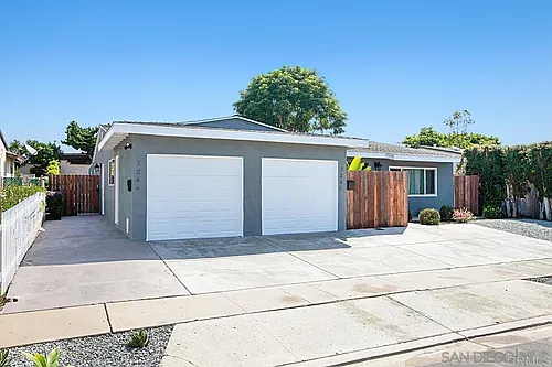 3244 Idlewild Way Photo 1