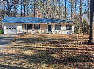 102 Arthur Ct, Havelock, NC 28532