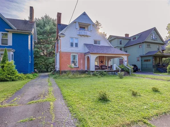 513 Euclid Ave, Elmira, NY 14905