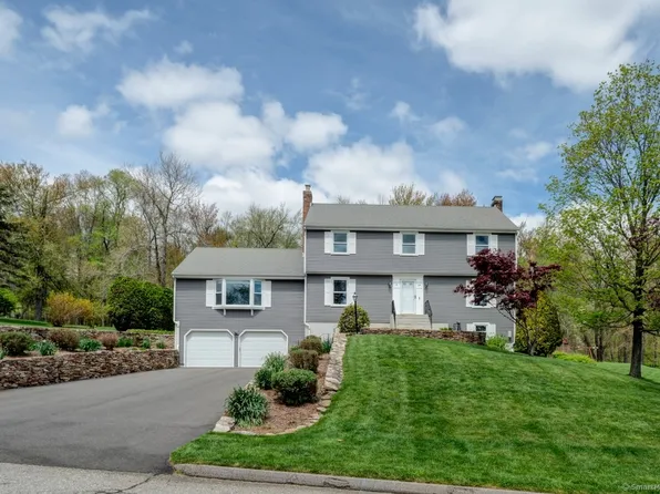 29 Ridgecrest Road, Glastonbury, CT 06033