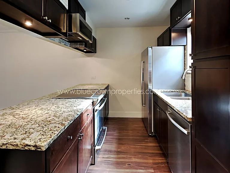 3627 Dickason Ave E — Photo 5
