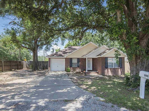 2nd image of 300 Robinson Ln