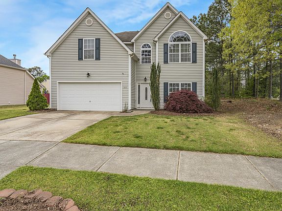 2nd image of 1115 Golden Crest Dr
